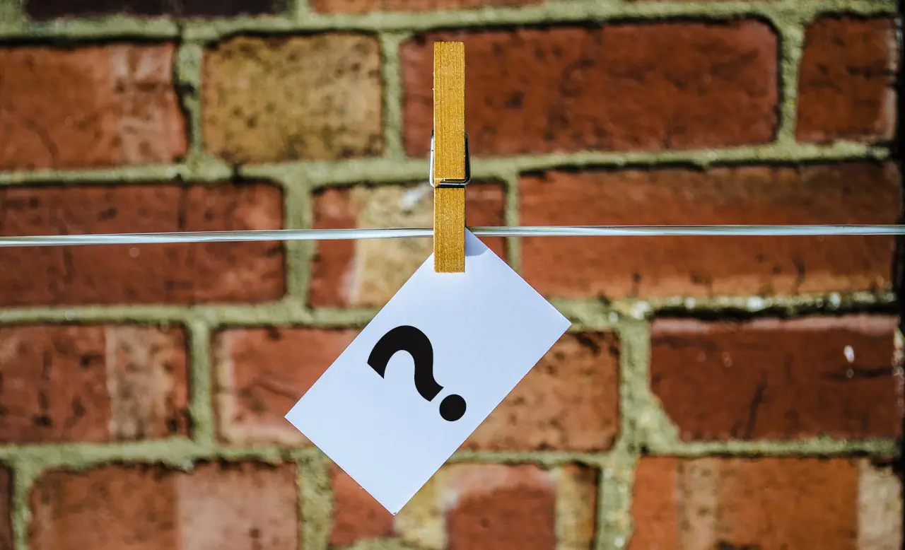 Naming a Business: 7 Popular Business Name Generators