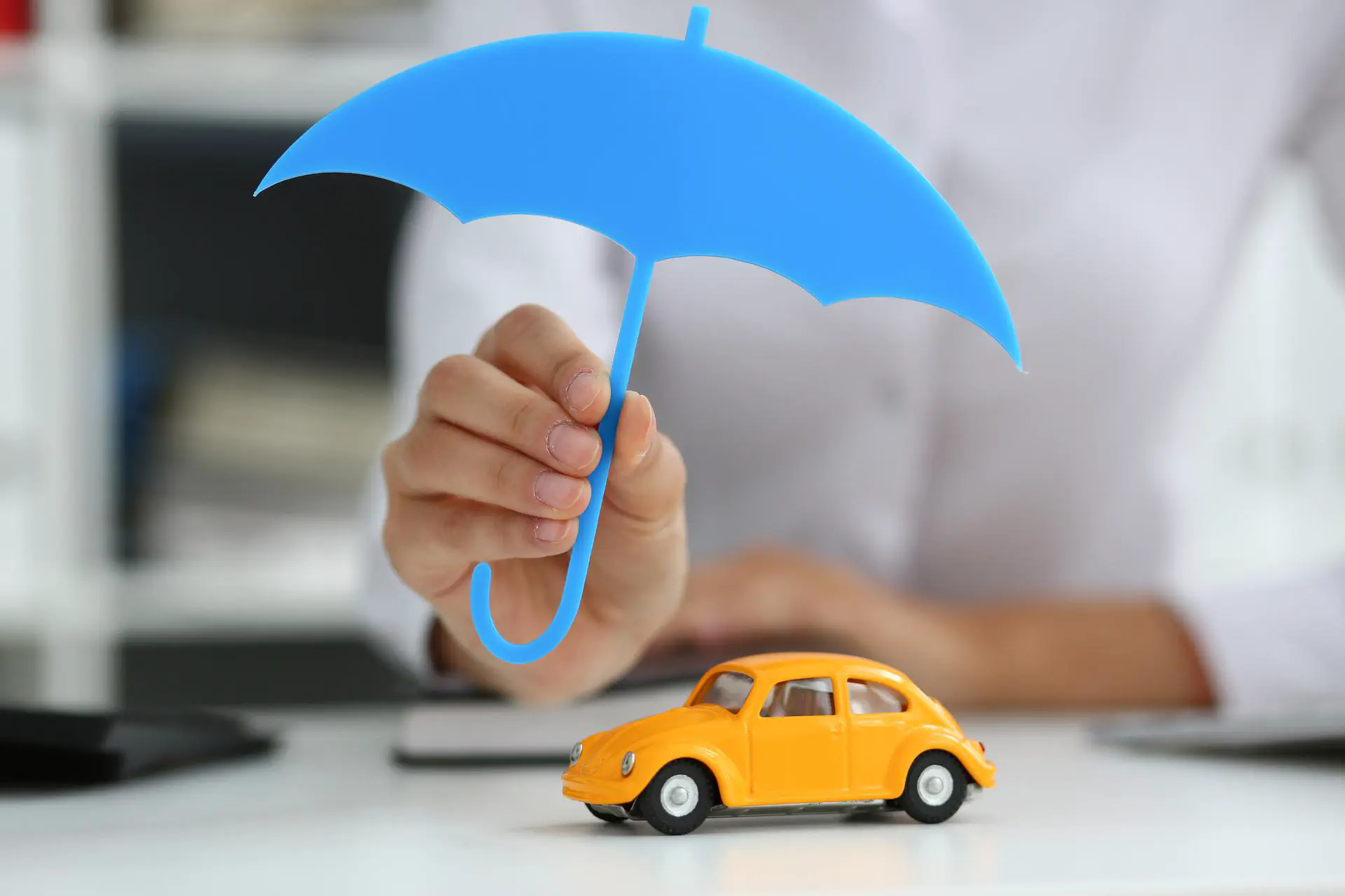 Insurtech Solutions: How AI-Powered Automation Changes the Industry